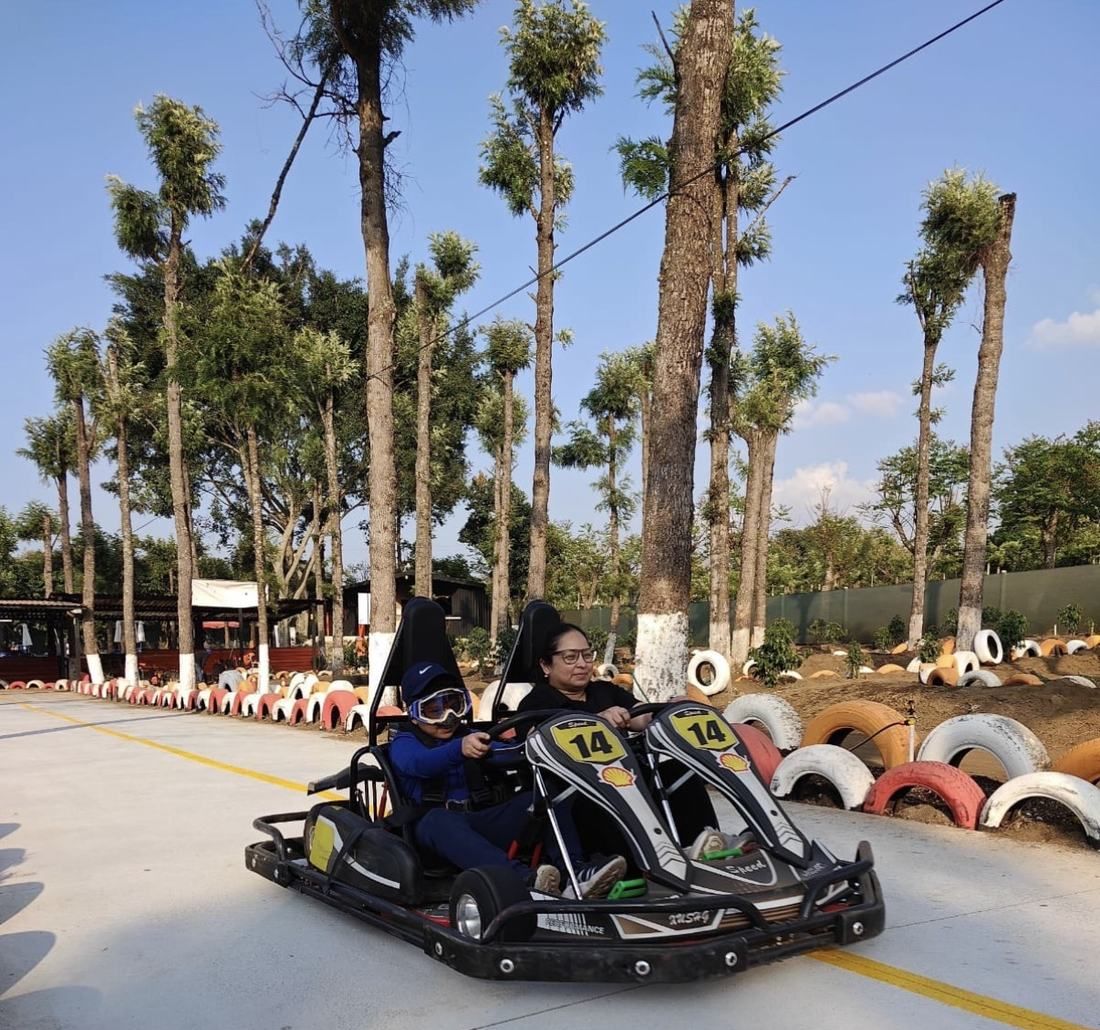 Kart doble pista fast en Diver Zone